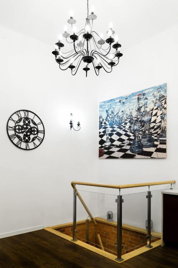 Househost Apartment: Boguslawskiego Street Apartment Krakow
