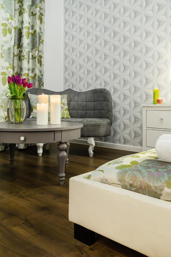 Апартаменти Househost Apartment: Boguslawskiego Street