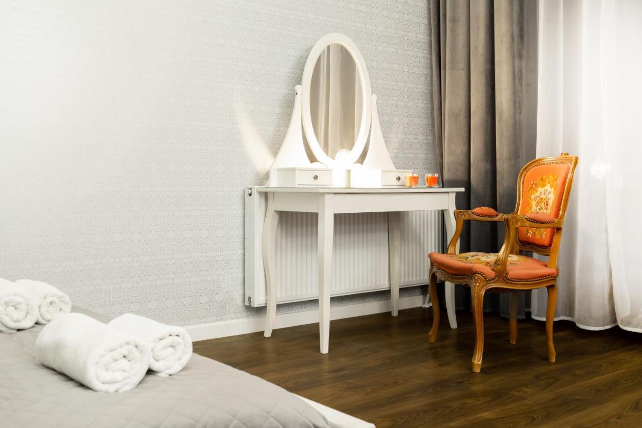 Househost Apartment: Boguslawskiego Street Appartamento *